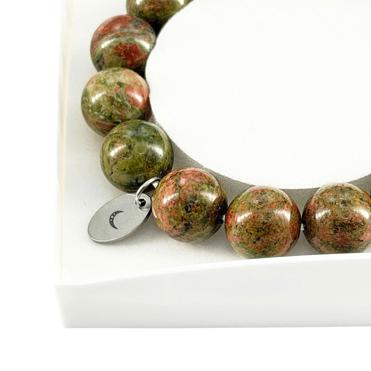 bracciale-in-epidoto-perle-da-12-mm
