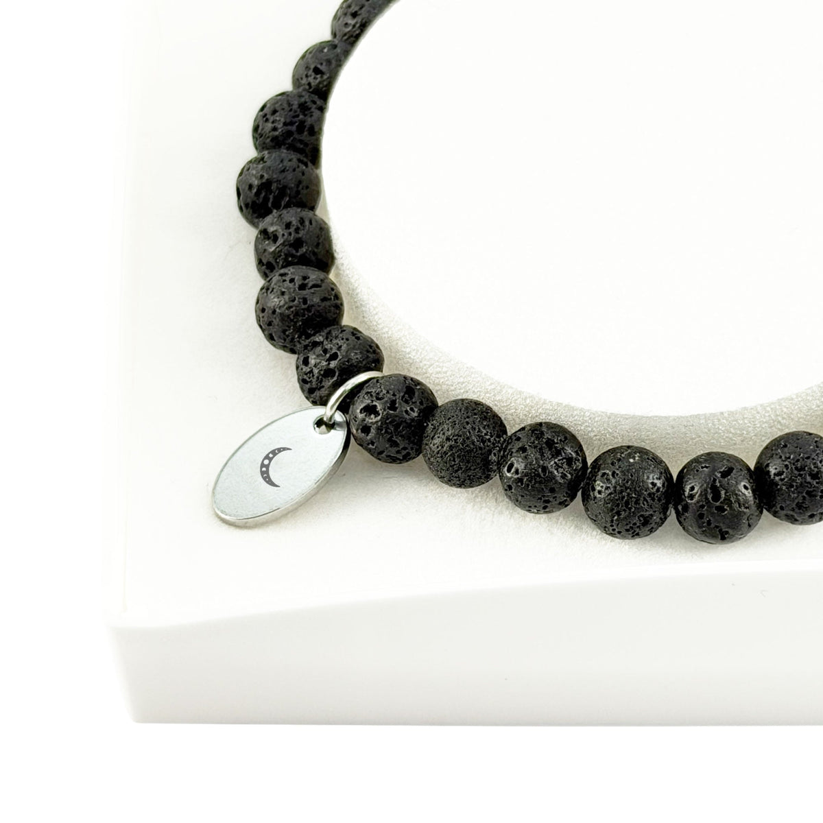 bracciale-in-pietra-lavica-perle-da-6-mm