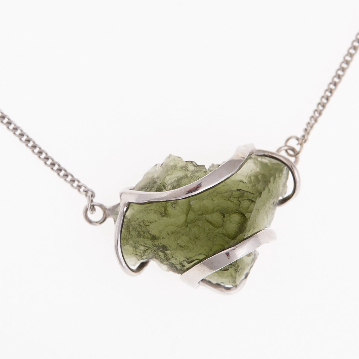 Collana in argento con Moldavite 256