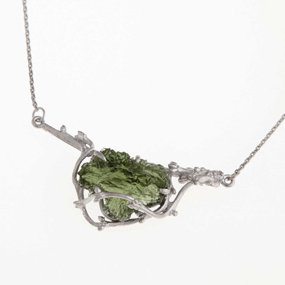 Collana in argento con Moldavite 8929