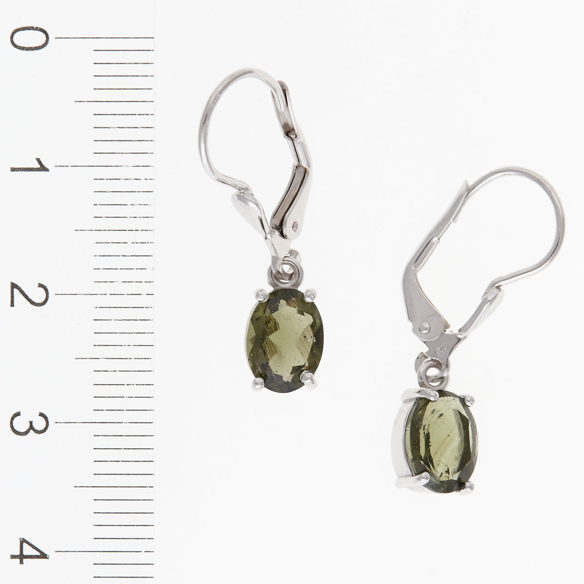 Orecchini in argento con Moldaviti 044B Codice catalogo: P044B