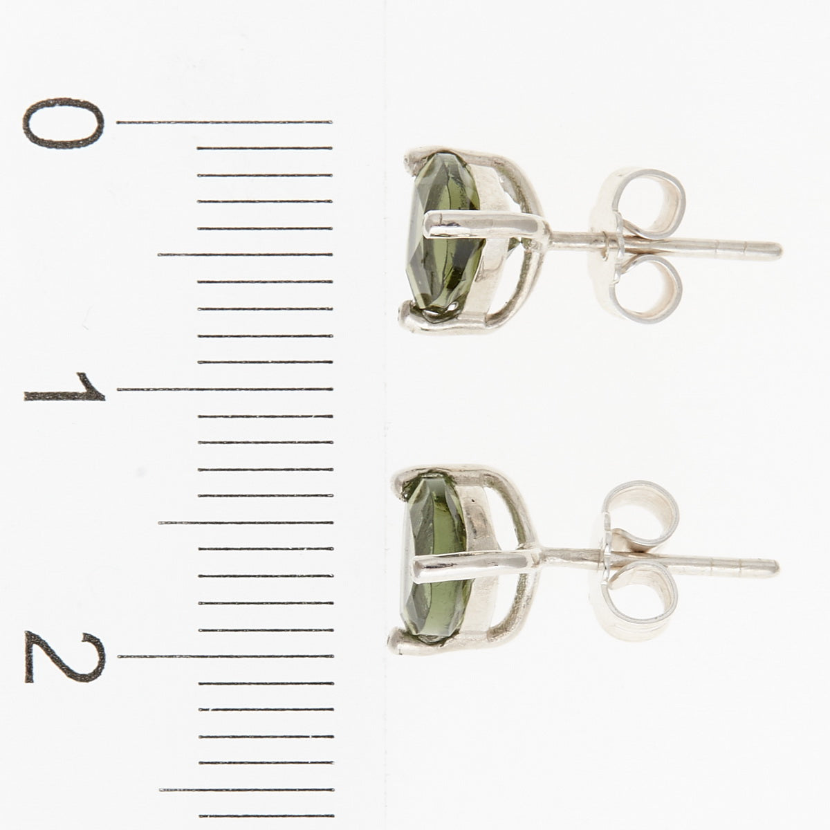 Orecchini in argento con Moldaviti – triangolo 237