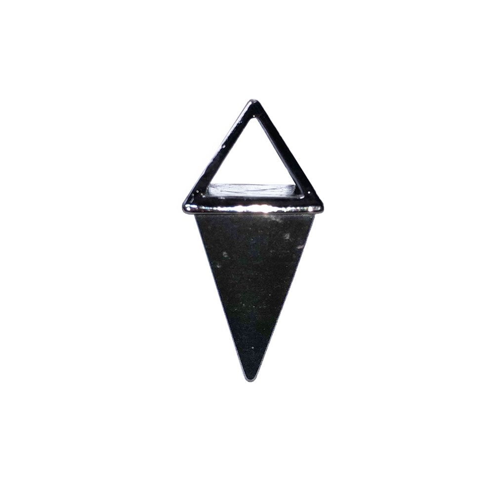 Ciondolo in Ematite – Piramide in Argento