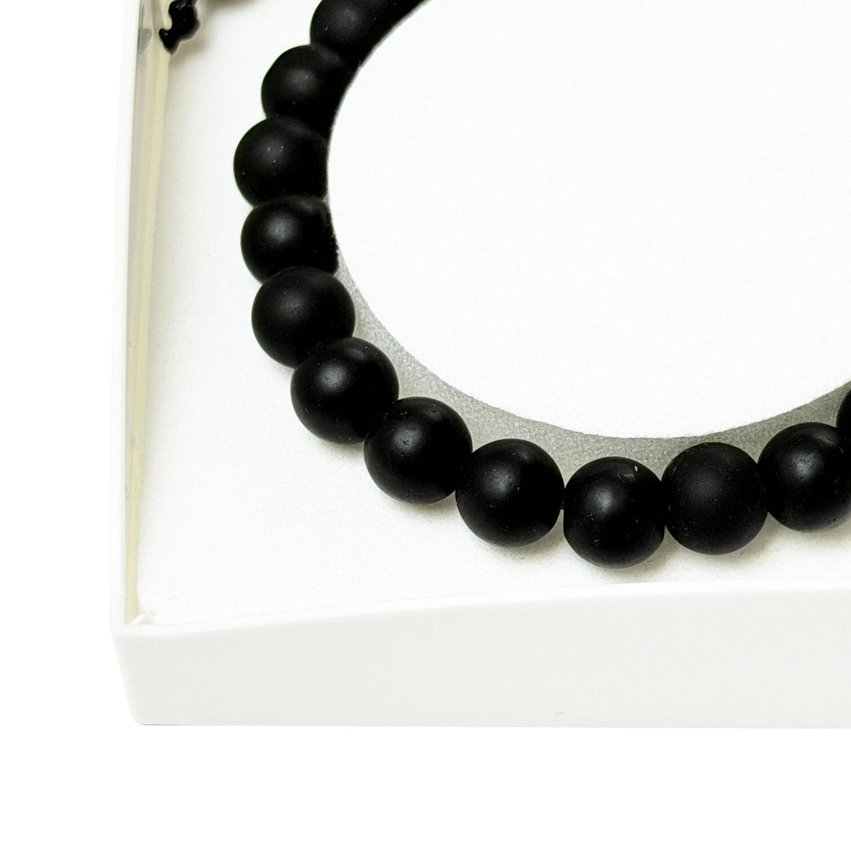 Bracciale in onice opaco – Perle sferiche da 8 mm cordoncino regolabile