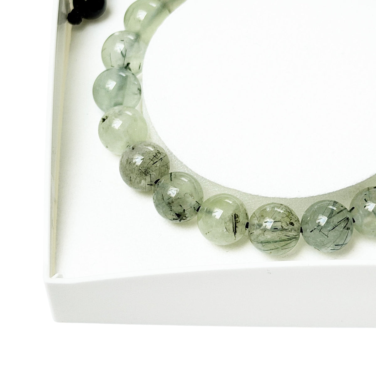 Bracciale in prehnite – Perle sferiche da 8 mm cordoncino regolabile
