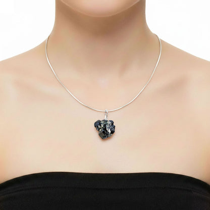 Ciondolo in ematite – Pietra grezza