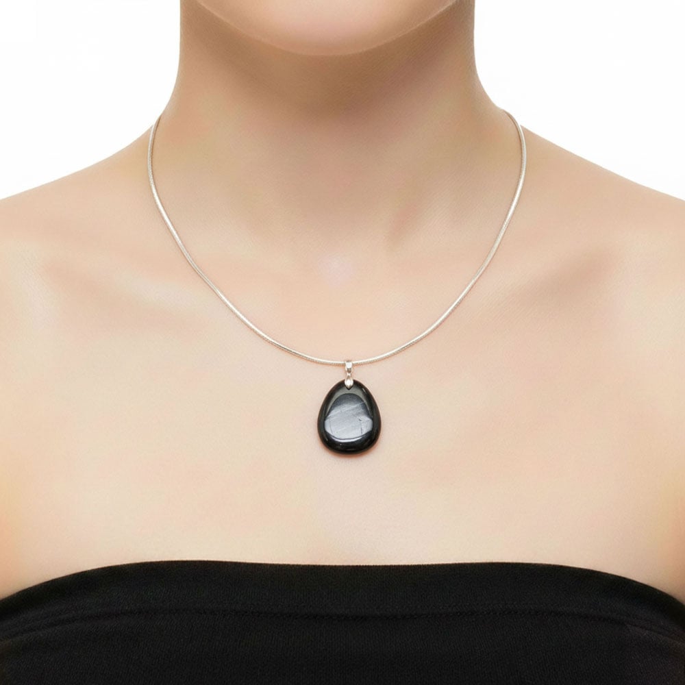 Ciondolo in ematite – Pietra piatta