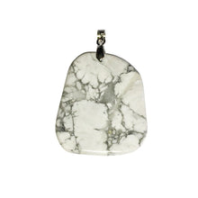 Ciondolo in howlite – Pietra piatta