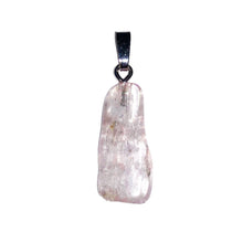 Ciondolo in kunzite – Pietra burattata