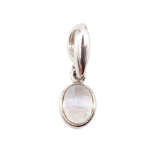 Ciondolo in pietra di luna Camille – Ovale – Argento 925