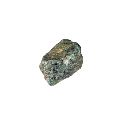 Pietra grezza di rubino su zoisite