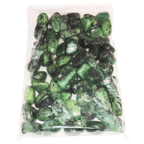 Pietre burattate 1 kg di rubino su zoisite