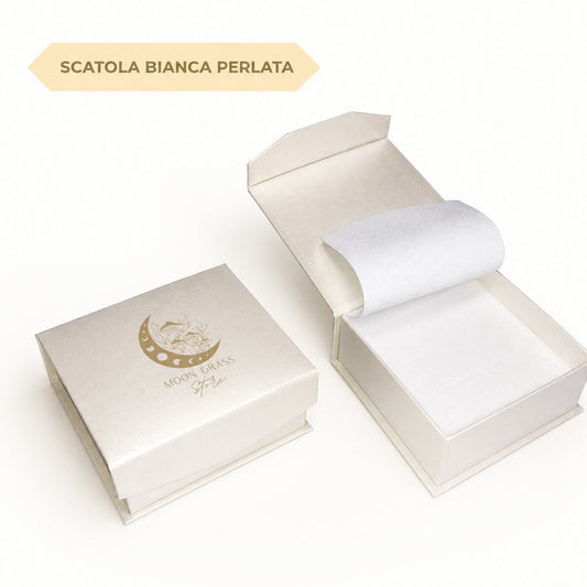 Scatola regalo bianca perlata 85×81×32 mm