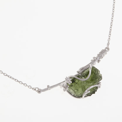 Collana in argento con Moldavite 8930