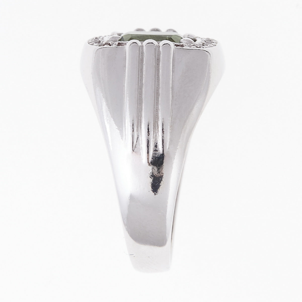 Anello da uomo in Argento con Moldavite e Granati 3103 Codice catalogo: AGVG3103