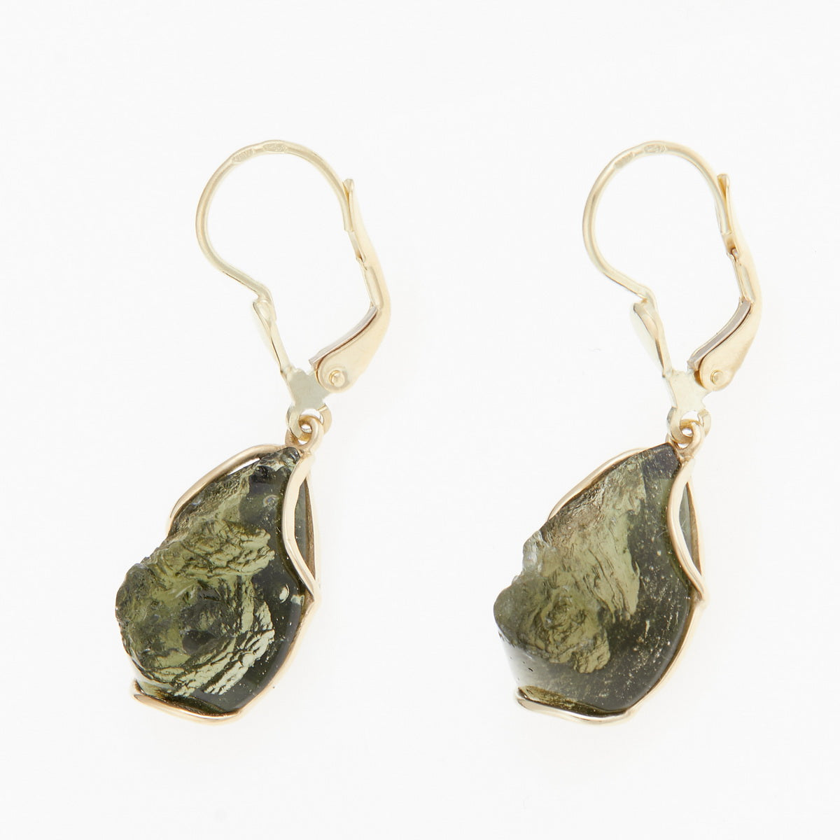 Orecchini d'oro con Moldaviti 146