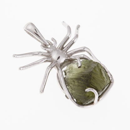 Ciondolo in argento con Moldavite – ragno 6661