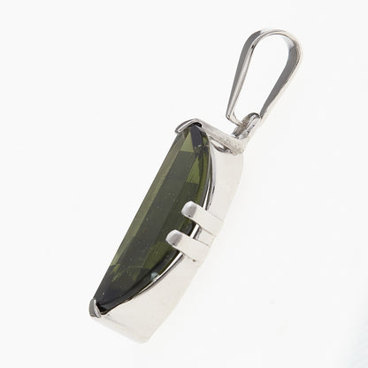 Ciondolo in argento con Moldavite 010