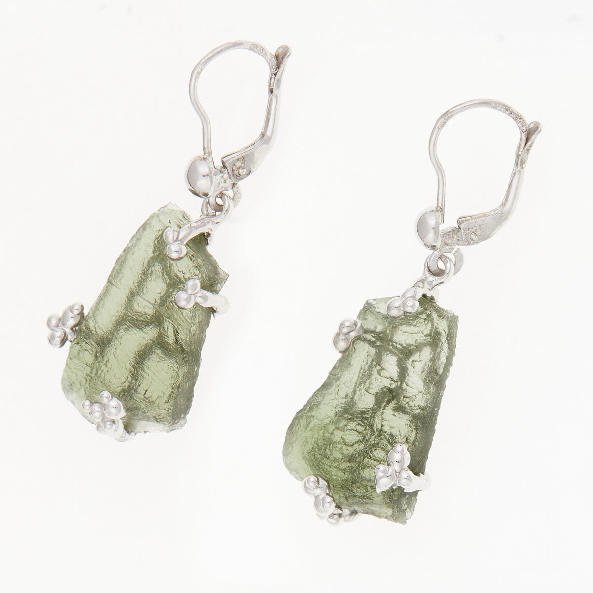 Orecchini in argento con Moldaviti naturali 1444
