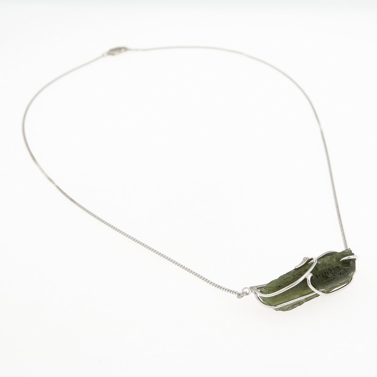 Collana in argento con Moldavite 8648