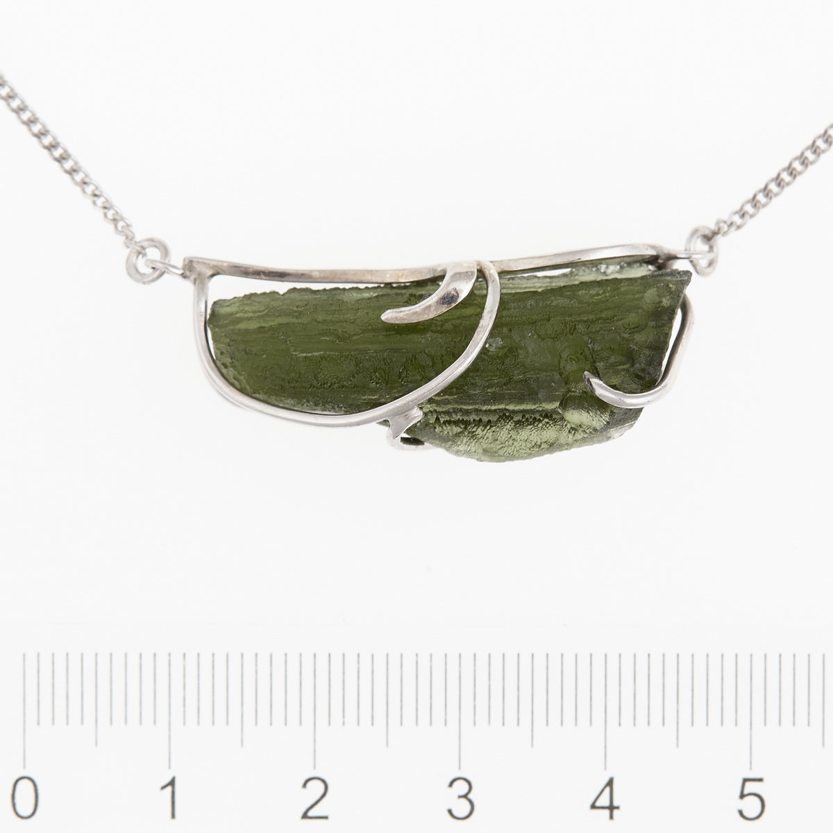 Collana in argento con Moldavite 8648