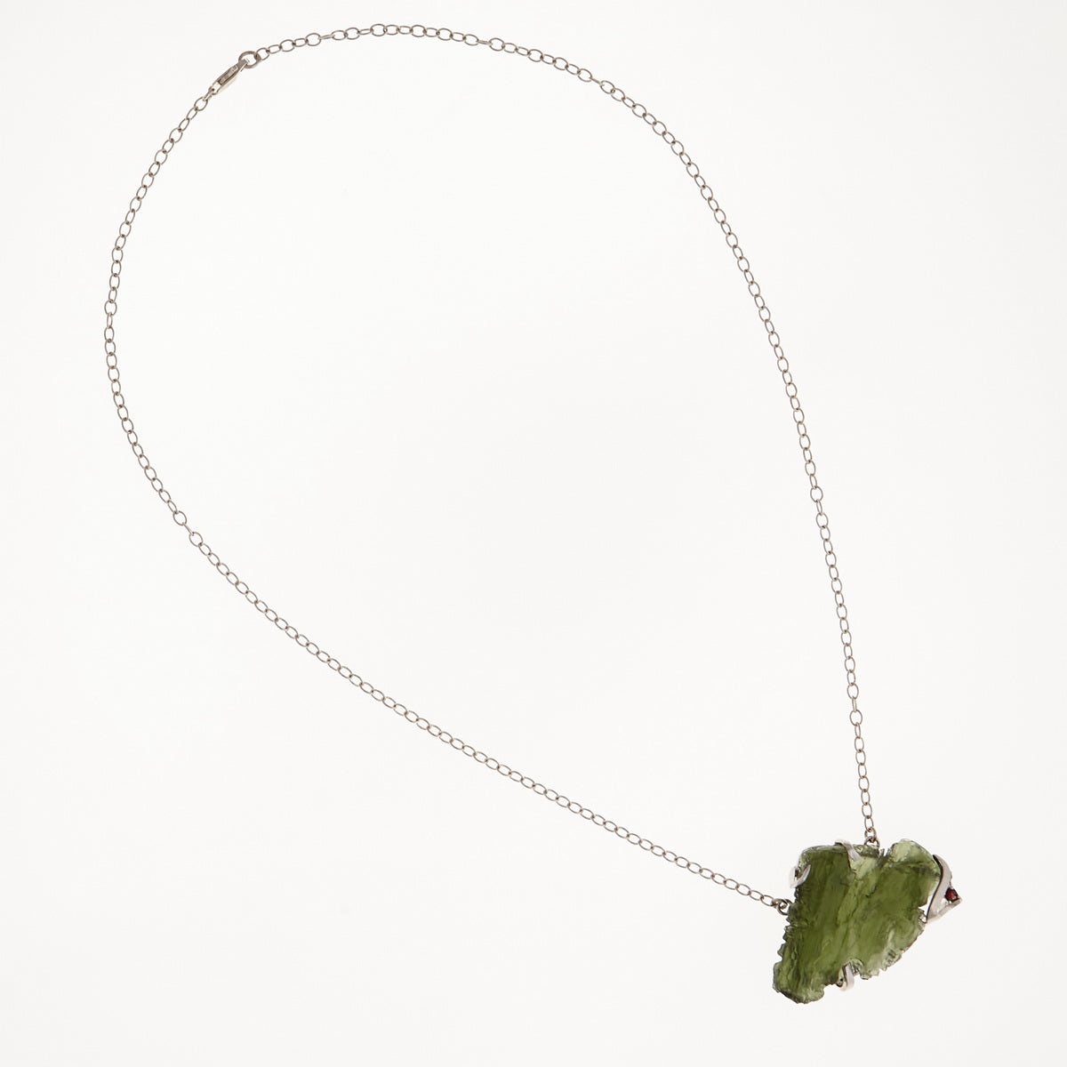 Collana in argento con Moldavite e Granato 8657