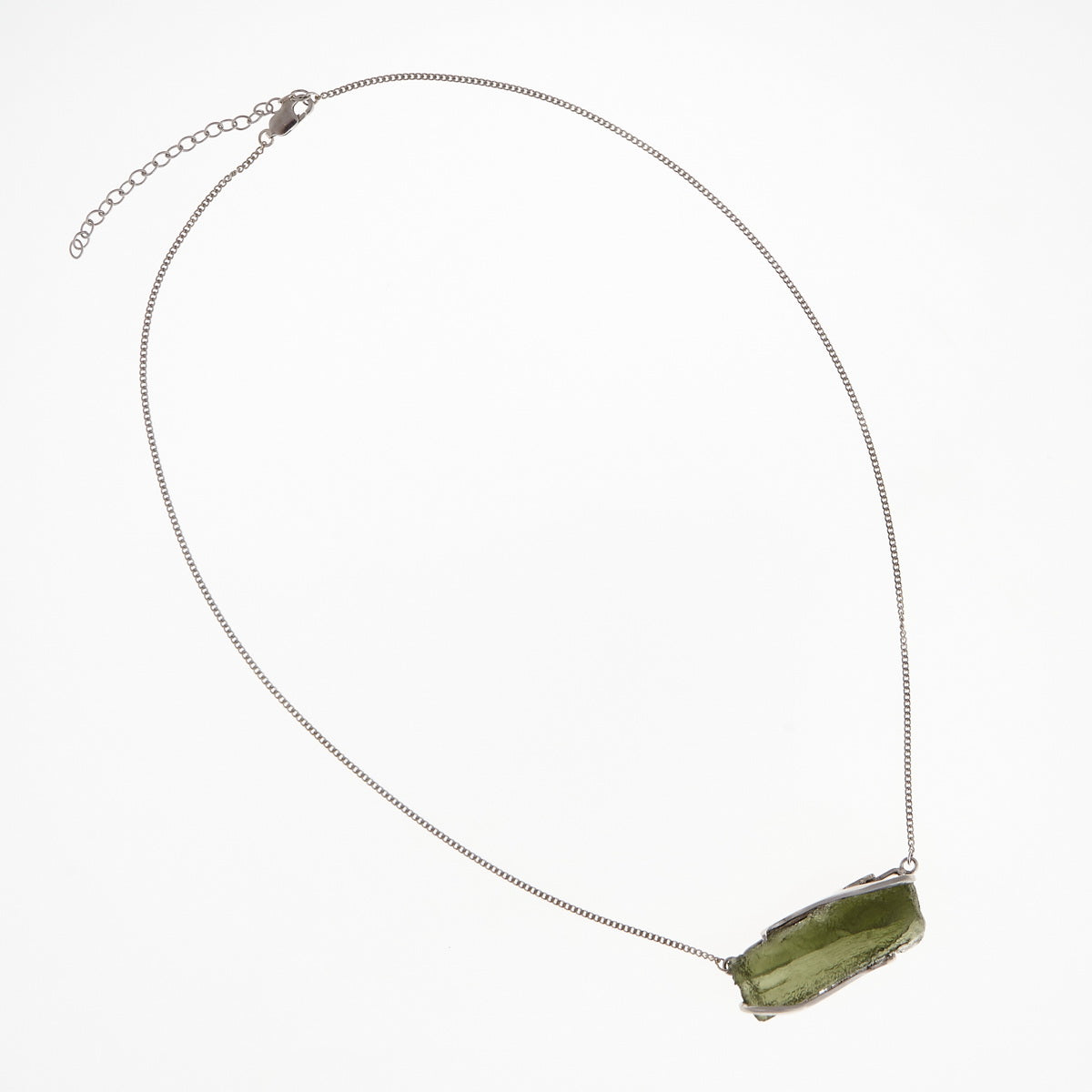 Collana in argento con Moldavite 8660