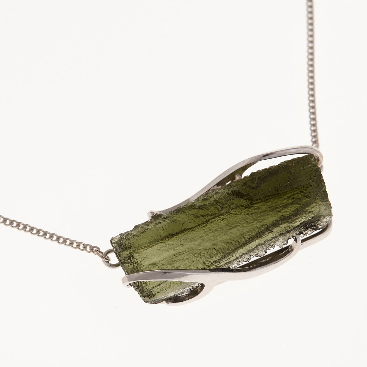 Collana in argento con Moldavite 8660