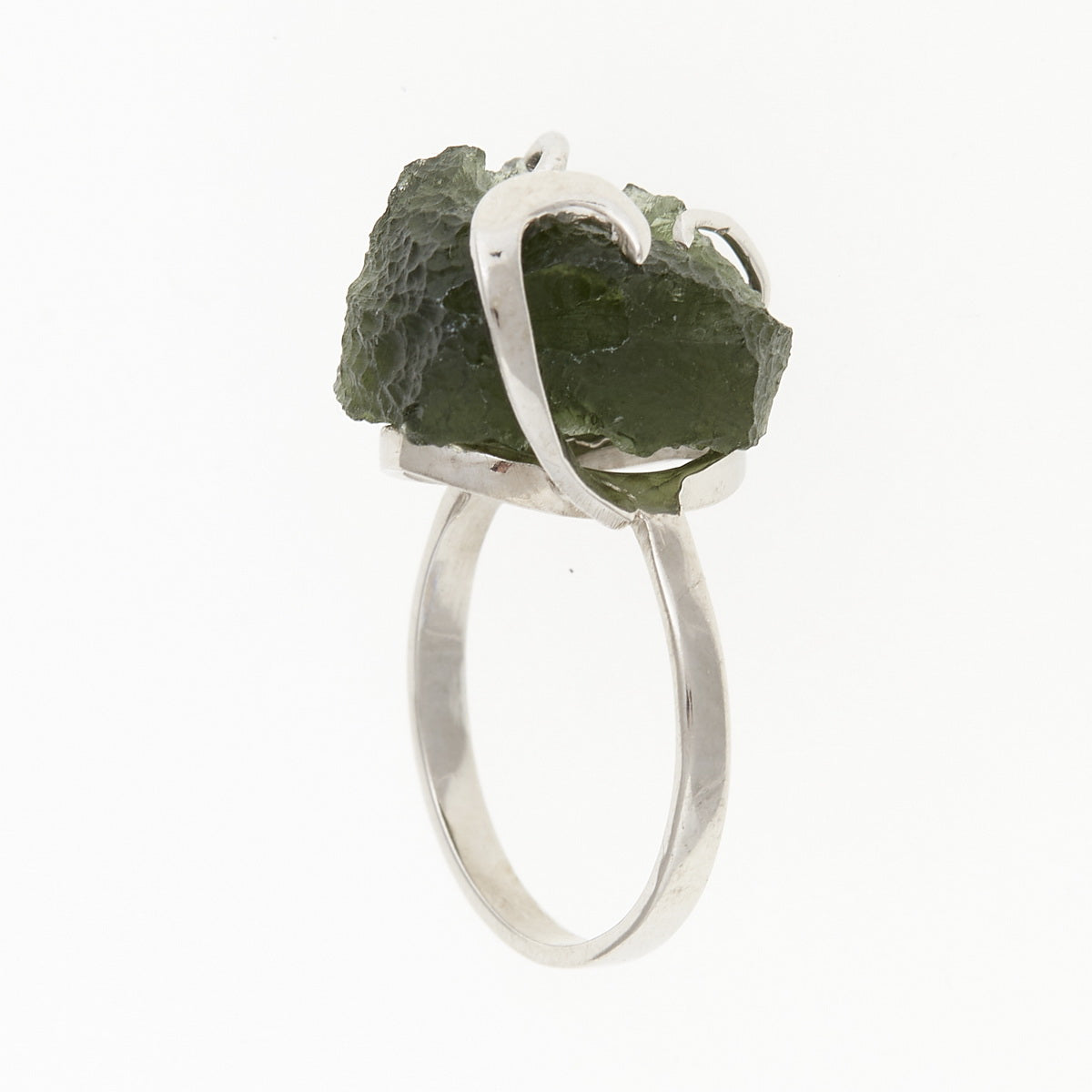 Anello in argento con Moldavite naturale 165