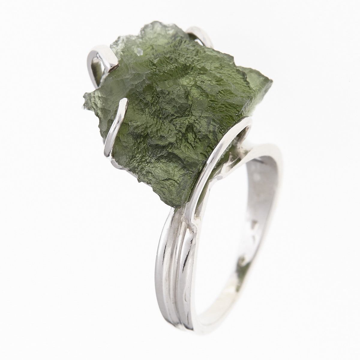 Anello in argento con Moldavite naturale 168