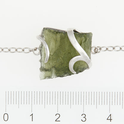 Bracciale in argento con Moldavite 331