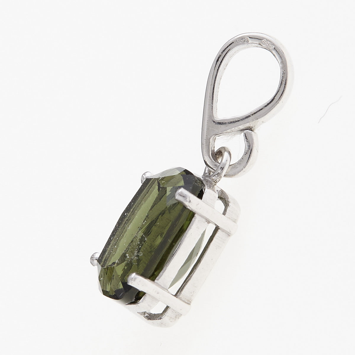 Ciondolo in argento con Moldavite 007B