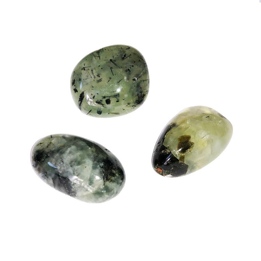 Pietra burattata di prehnite